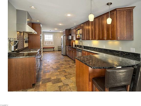 2nd image of 31211 Nantucket Row