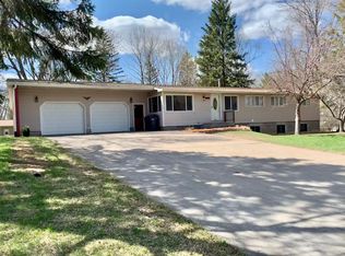 1339 S Spruce St, River Falls, WI 54022