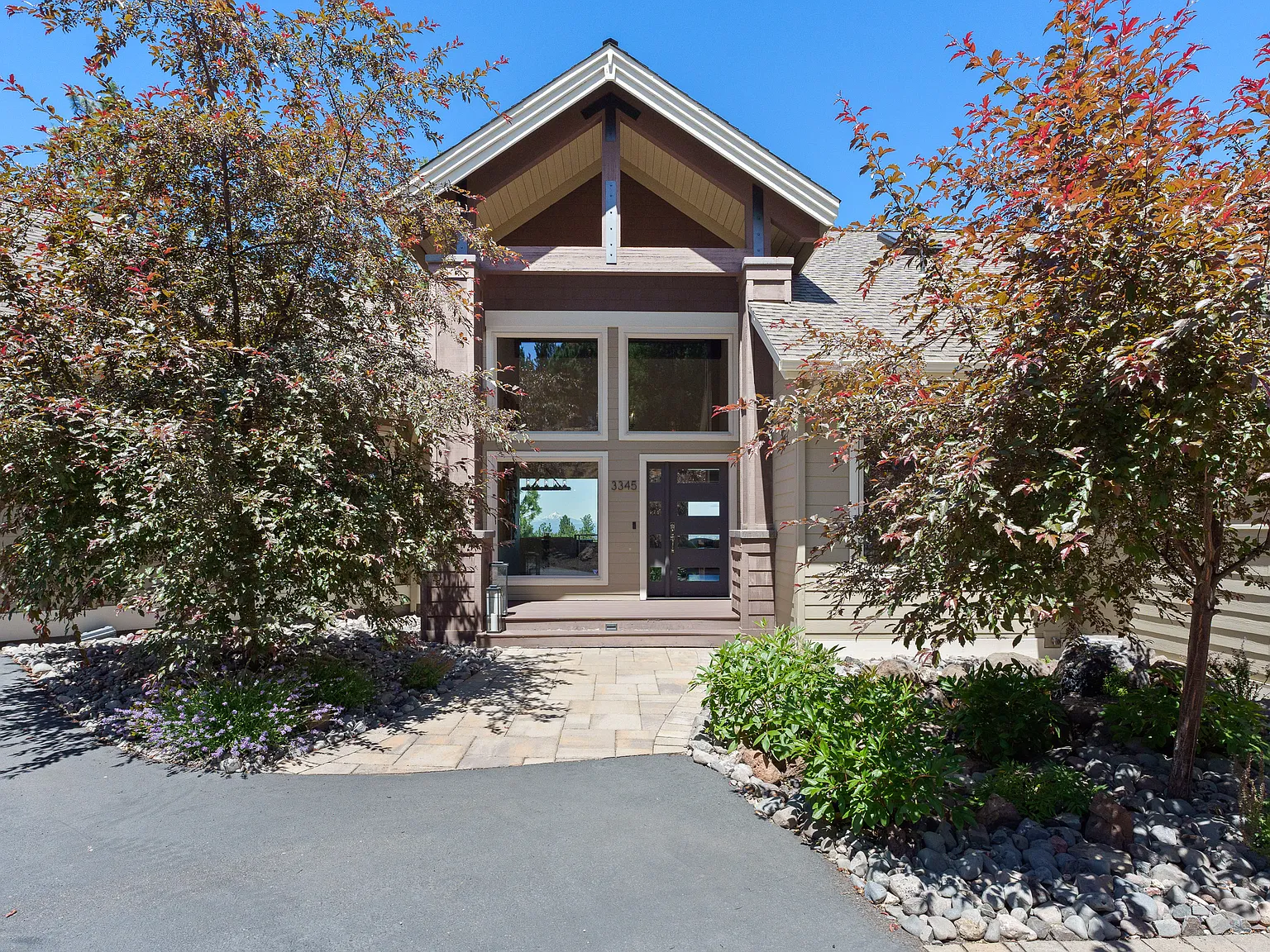 5 bed, 4585 sqft, $7,500 — Photo 4