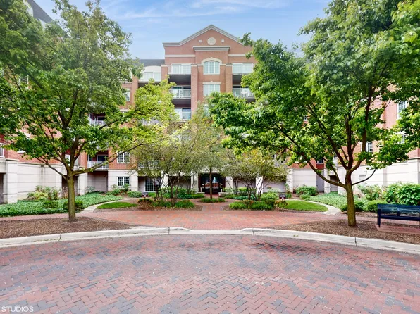 4811 N Olcott Ave Unit 616, Harwood Heights, IL 60706