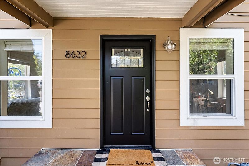 3rd image of 8632 45th Avenue S