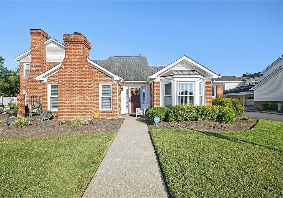 1st image of 22 Williamsburg Dr
