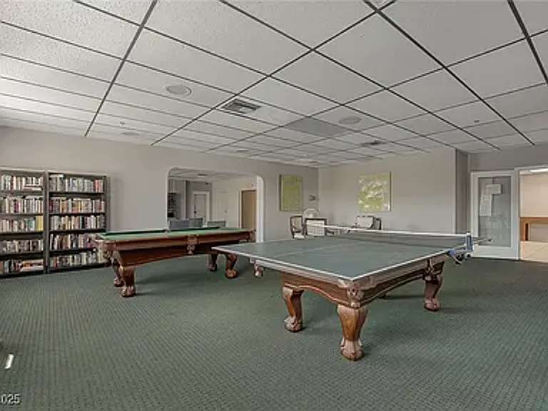 3930 University Center Dr #806 — Photo 49