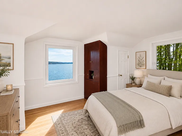 end bedroom