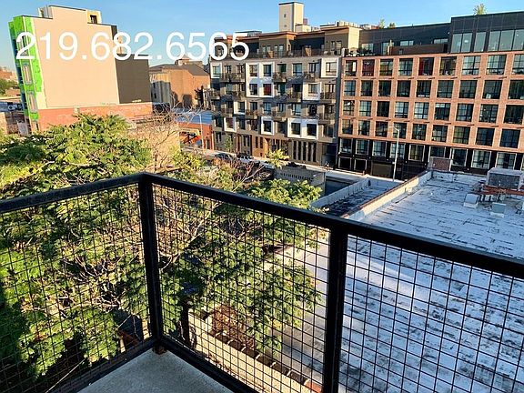 4th image of 1038 Greene Ave #334