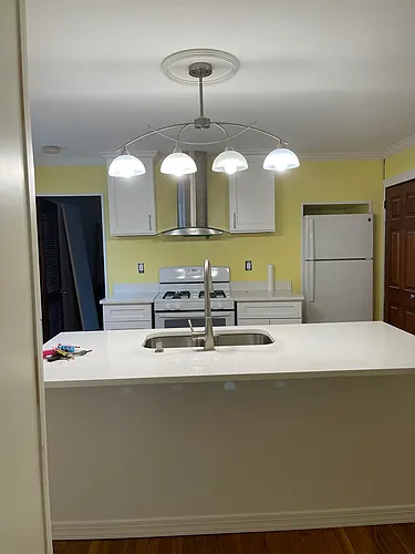 512 Pine St #1W Photo 1
