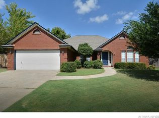 10923 E 74th St, Tulsa, OK 74133