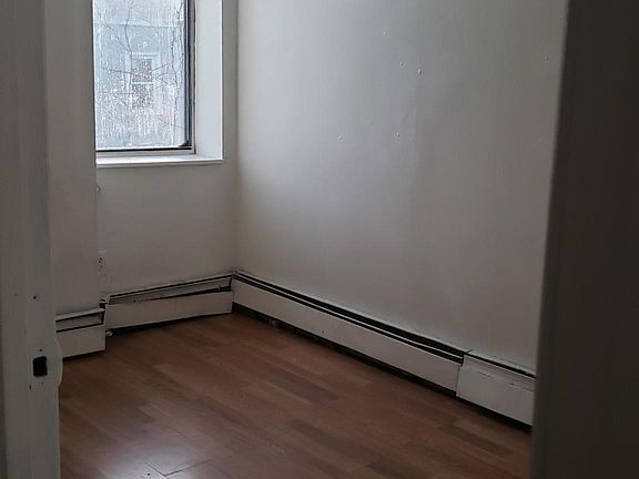 Small Bedroom 2 or office