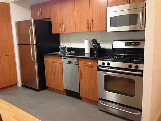 Rented by FirstService Realty (legacy) | media 27