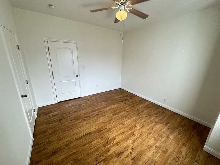 2336 W 21st St #2336 — Photo 20