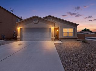 9309 Valle Vidal Pl SW, Albuquerque, NM 87121