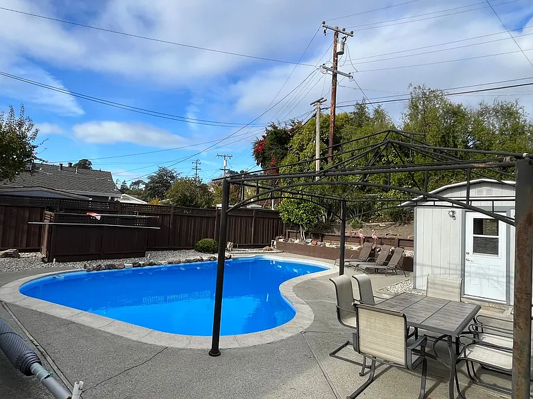 4823 Morwood Dr — Photo 36