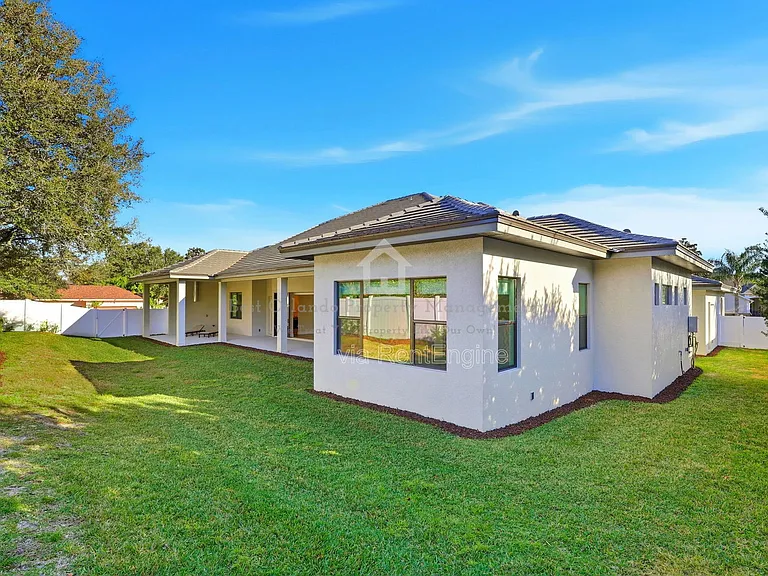 705 Largovista Dr — Photo 49