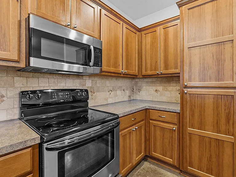 10215 Twin Lake Loop — Photo 9