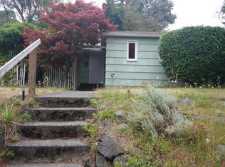 3802 47th Ave SW, Seattle, WA 98116