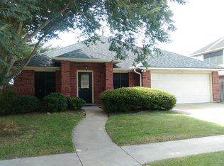 406 Cherrystone Cir, Victoria, TX 77904