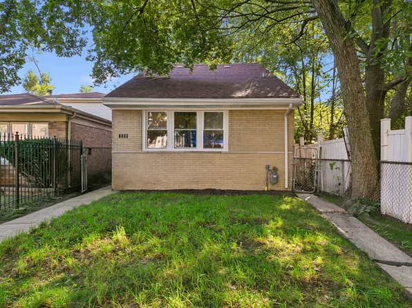 6853 S Langley Ave, Chicago, IL 60637