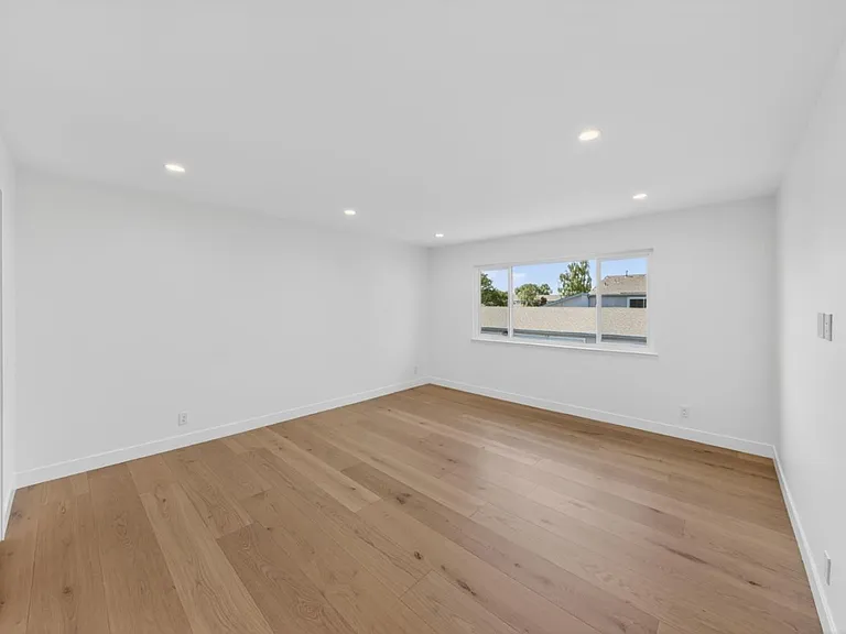1347 Marlin Ave — Photo 25