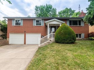 1315 E McGuire St, Miamisburg, OH 45342