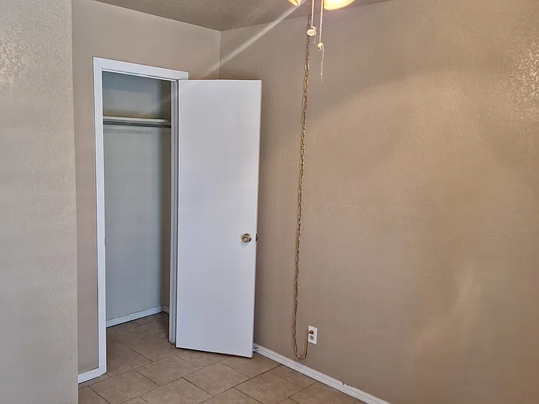 3 Emerald Ct — Photo 25