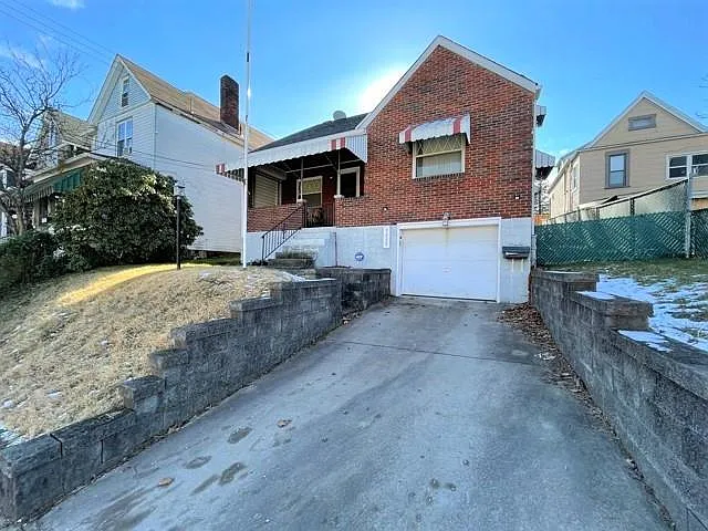 3229 Faronia St photo 1