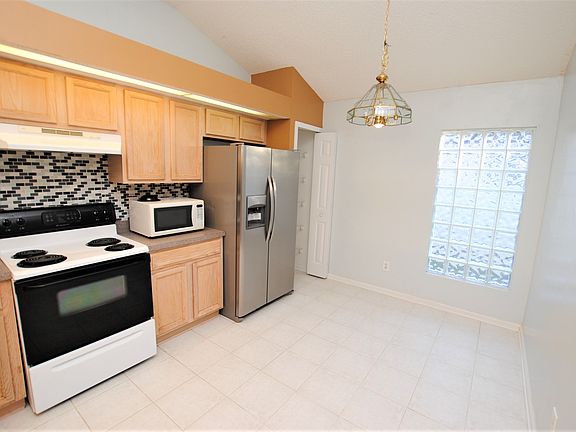 Kitchen Eat In Space