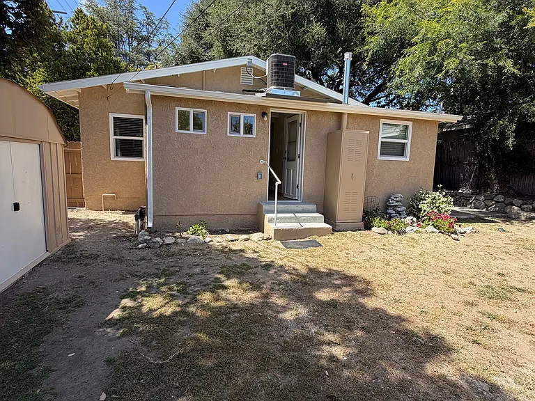 802 E Palm Ave — Photo 9