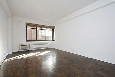 Rented by Kleier Residential