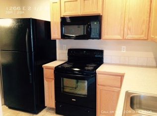 1266 E 2 1/2 St, Meridian, ID 83642