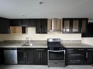 75 Whitney Ave #2B, New Haven, CT 06510