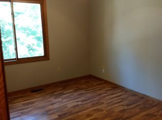 1300 Kenyon Ave, Des Moines, IA 50315