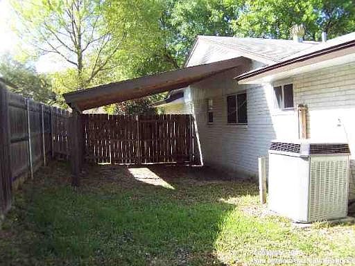 3rd image of 5415 KING ALBERT DR