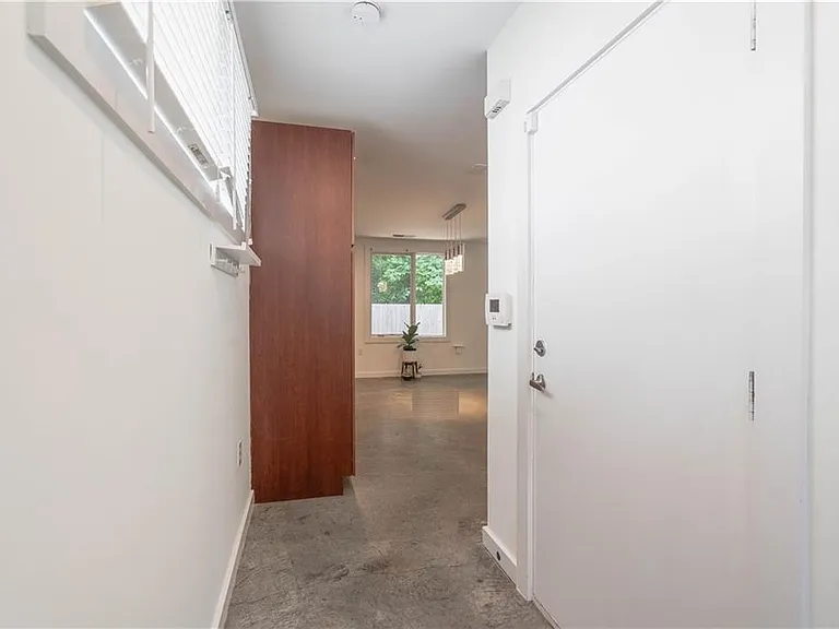 1338 Rietveld Row NW — Photo 5