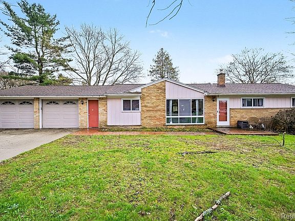 4th image of 6341 Waldon Rd