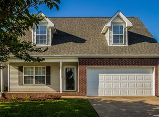 1611 Saint Andrews Dr, Murfreesboro, TN 37128