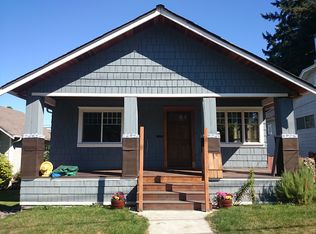 5326 7th Ave NE, Seattle, WA 98105