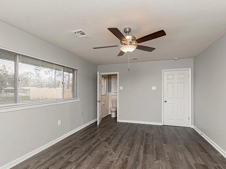 11755 Robin Hood Dr — Photo 15