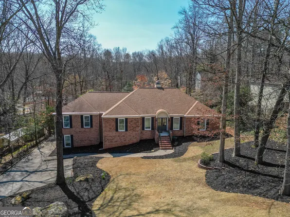 2230 Old Orchard Dr, Marietta, GA 30068