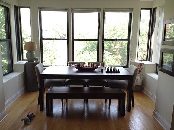 5th image of 635 W Buckingham Pl APT 3E