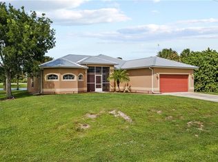 8020 Grove Ct, Labelle, FL 33935