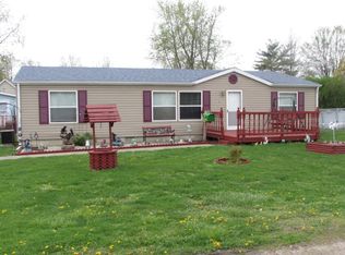 308 North St, Westville, IL 61883