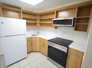 46 Green St #3, Huntington, NY 11743