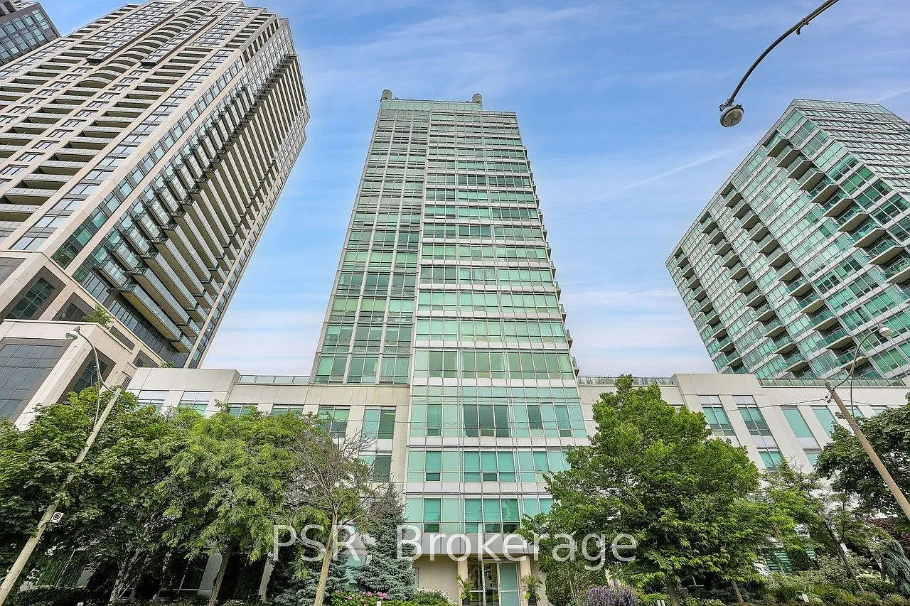Park Lake Residences — Photo 1