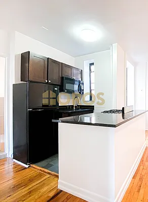 Rented by City Connections Realty | media 27