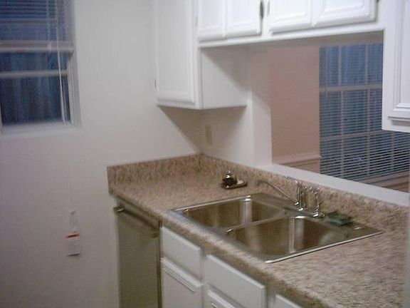 4th image of 1134 Copper Creek Dr
