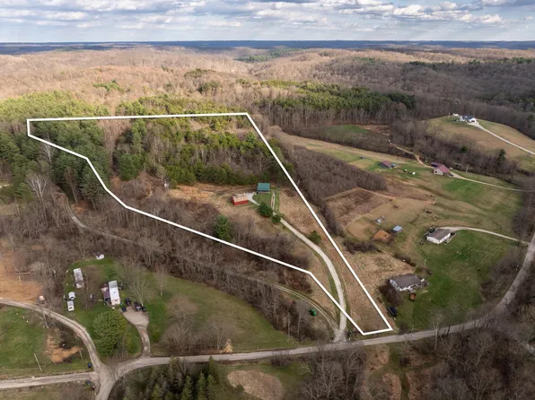 37462 Price Rd, Logan, OH 43138