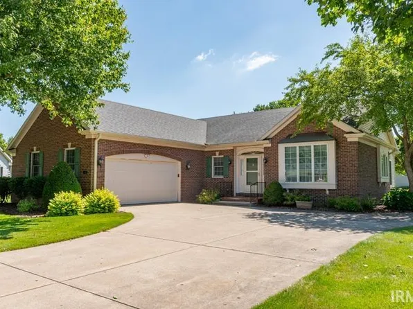 1410 Winsted Dr, Goshen, IN 46526