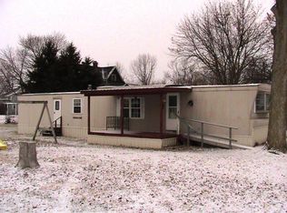 31 N Sycamore St #B, Redkey, IN 47373