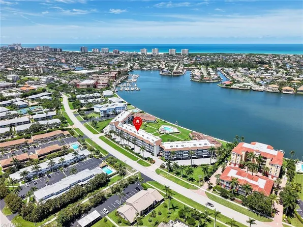 750 W Elkcam CIR #312, MARCO ISLAND, FL 34145