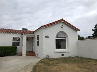 1061 E Market St, Long Beach, CA 90805